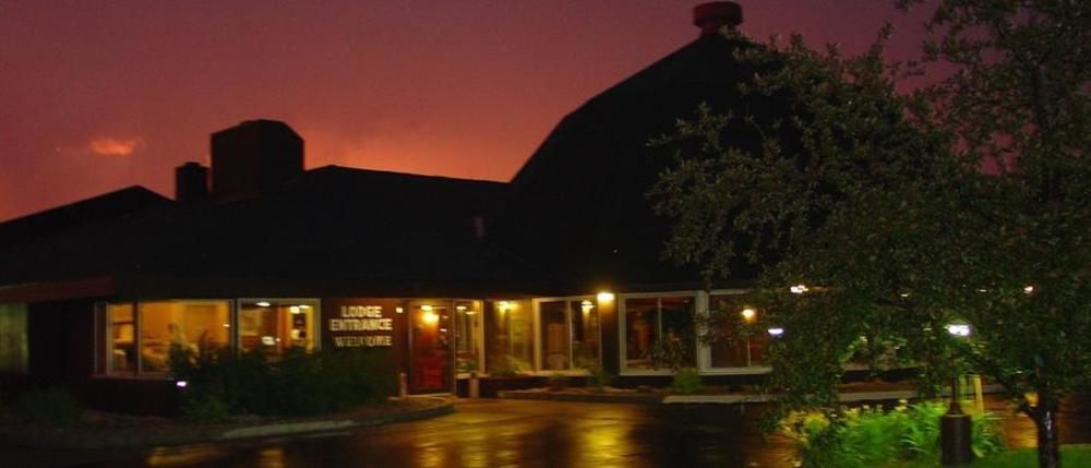 Round Barn Lodge Spring Green Exterior foto